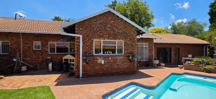 3 Bedroom Property for Sale in Doringkruin North West